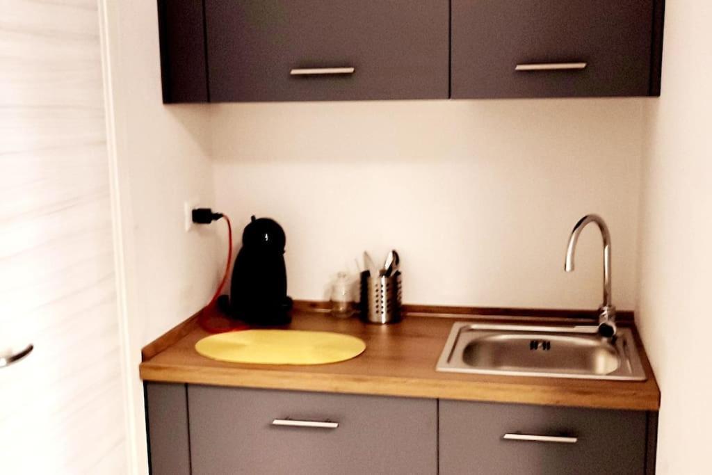 109c Mezzocannone Charming Flat Apartment *